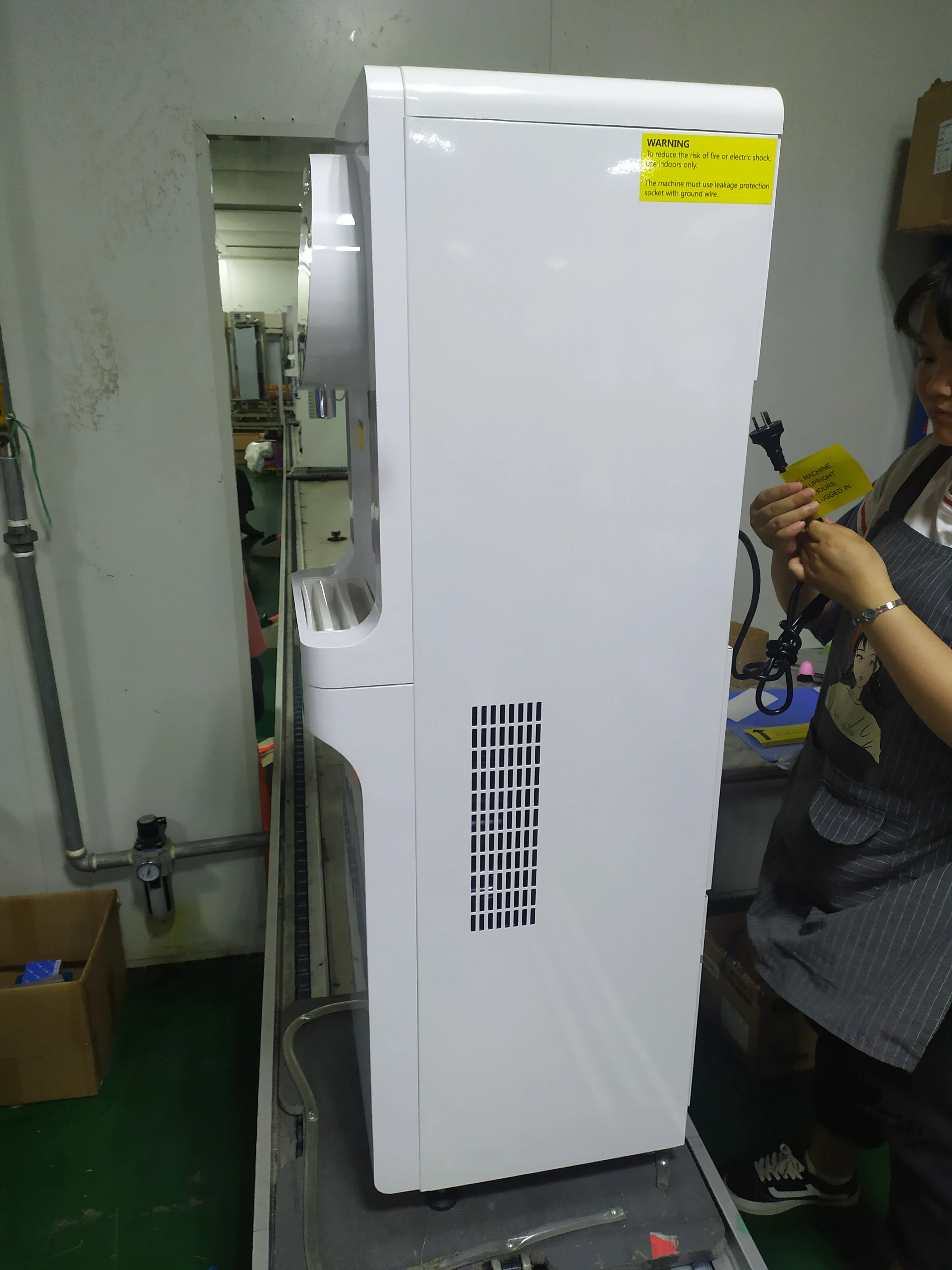 small atmosphere water generator air water maker 20L