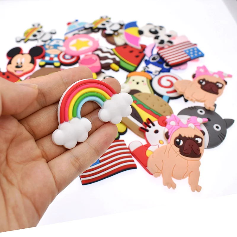 2020 cheapest price customized character pvc silicone Cartoon design  mobile cell phone holders DIY Accessories