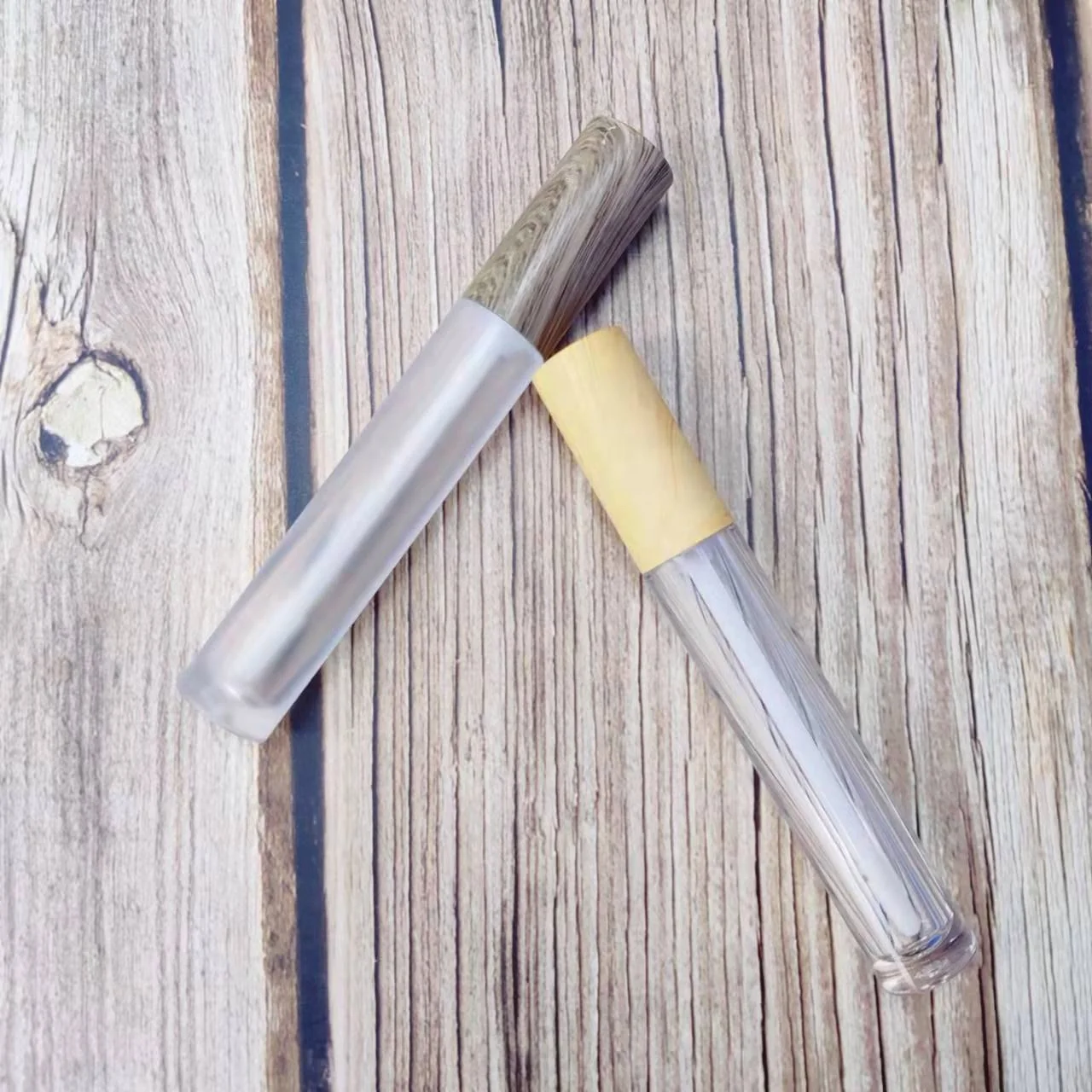 High Quality Capsule Circular Lip Gloss Tube Amplifier Bamboo Eco Friendly