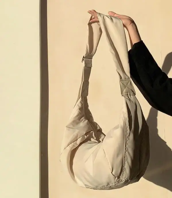 2023 alibaba factory fashion nylon woman handbag crossbody, new FW design waterproof luxury lady tote bags handbag custom