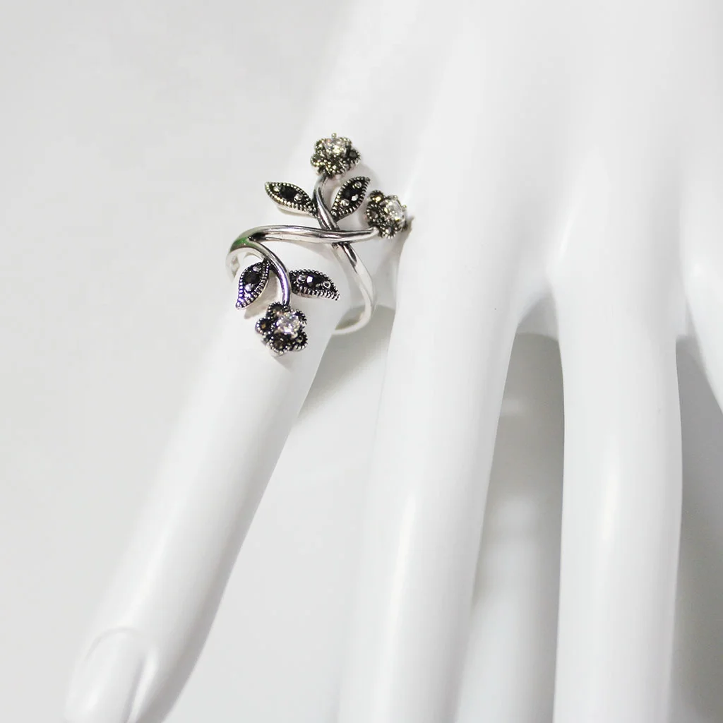 Stylish Silver Plated  Long Finger Rings Flower with Black Diamonds and Zircon