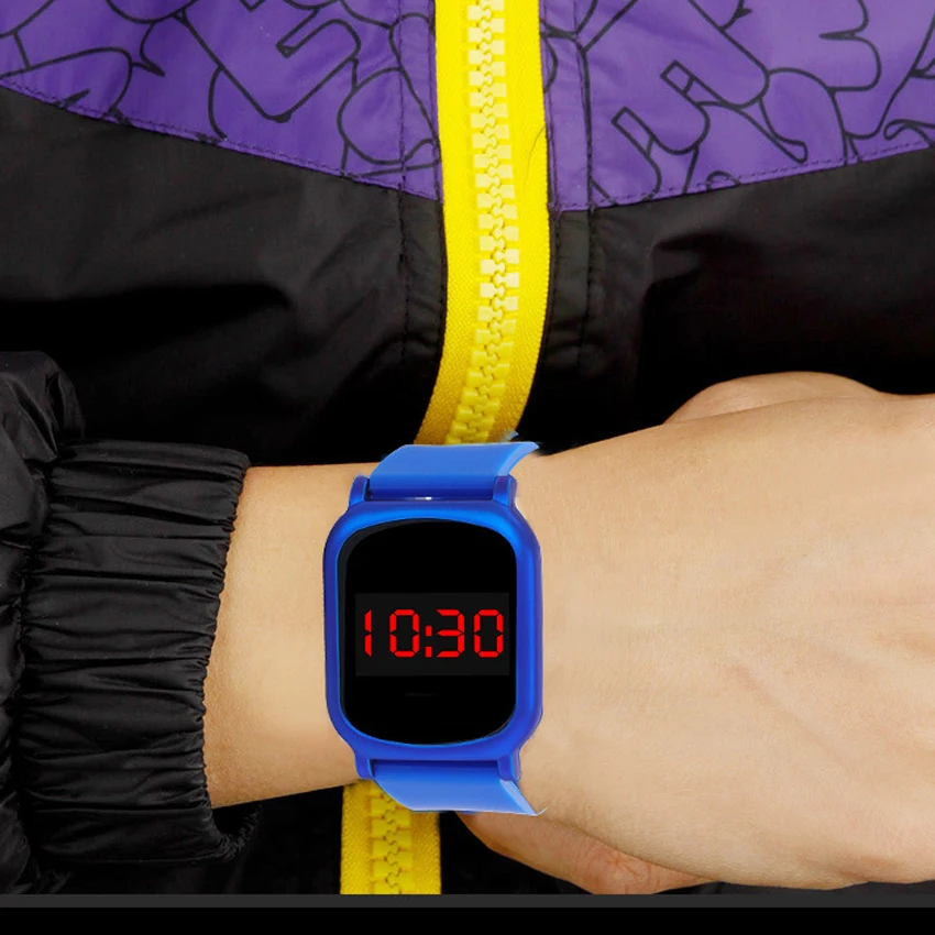 Square Plastic Custom Color Led Digital Touch Screen Waterproof Wrist Watch