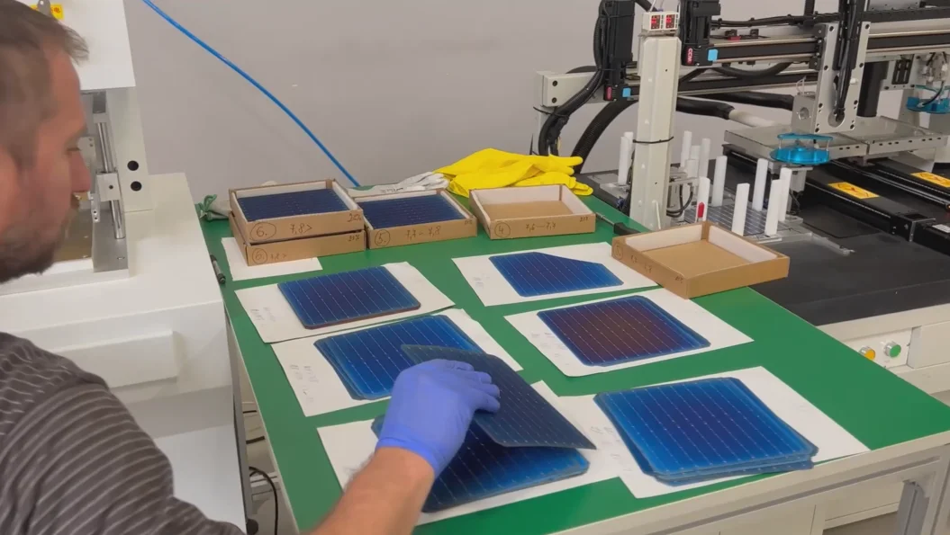 Mono 182mm 10BB 22.2% 22.4% 22.5% High Efficiency and Big Size Solar Cells