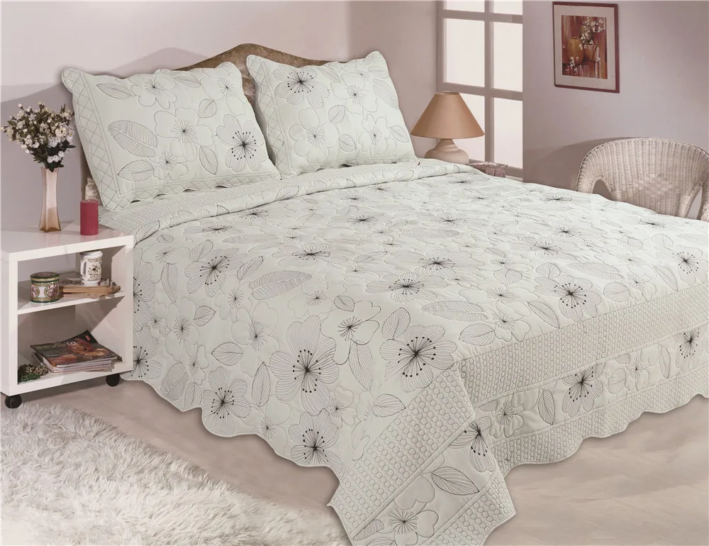 Wholesale Bedding Quilts Stitching Bedspread Set Pujiang Quilting Queen King Size Microfiber Made In China Coverlet for Bedroom