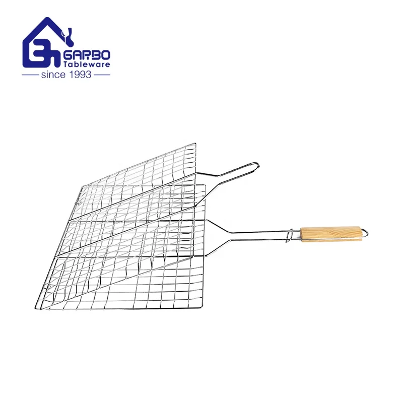 BBQ Tool Iron Grill Mesh Square Grilled Wire Clamp Fish Chicken Beaf Clip Barbecue Grilling Net With Rubber Wood Handle