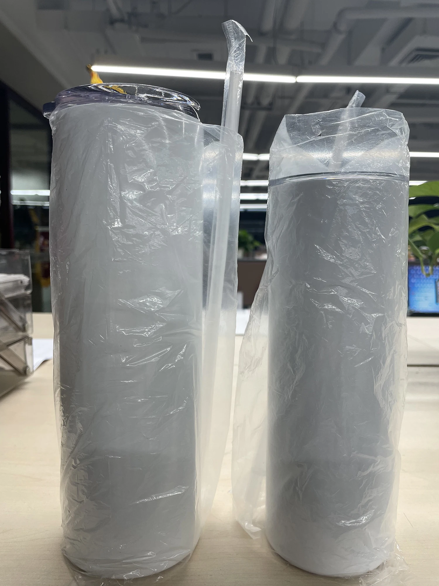 USA Warehouse Double Walled Water Insulated Coffee Cup Stainless Steel 20oz Ounce Skinny White Blank Sublimation Tumbler