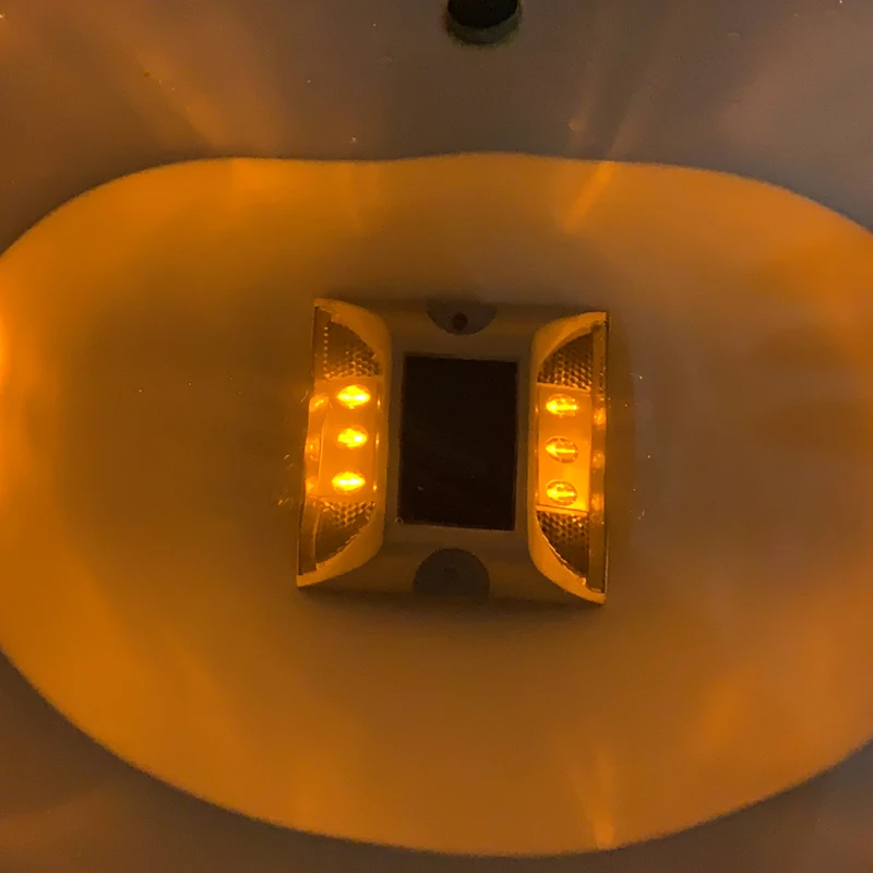 star plastic cat eye solar stud price marker 102*102mm drill machine reflector aluminum led solar road marker with ip68 light le