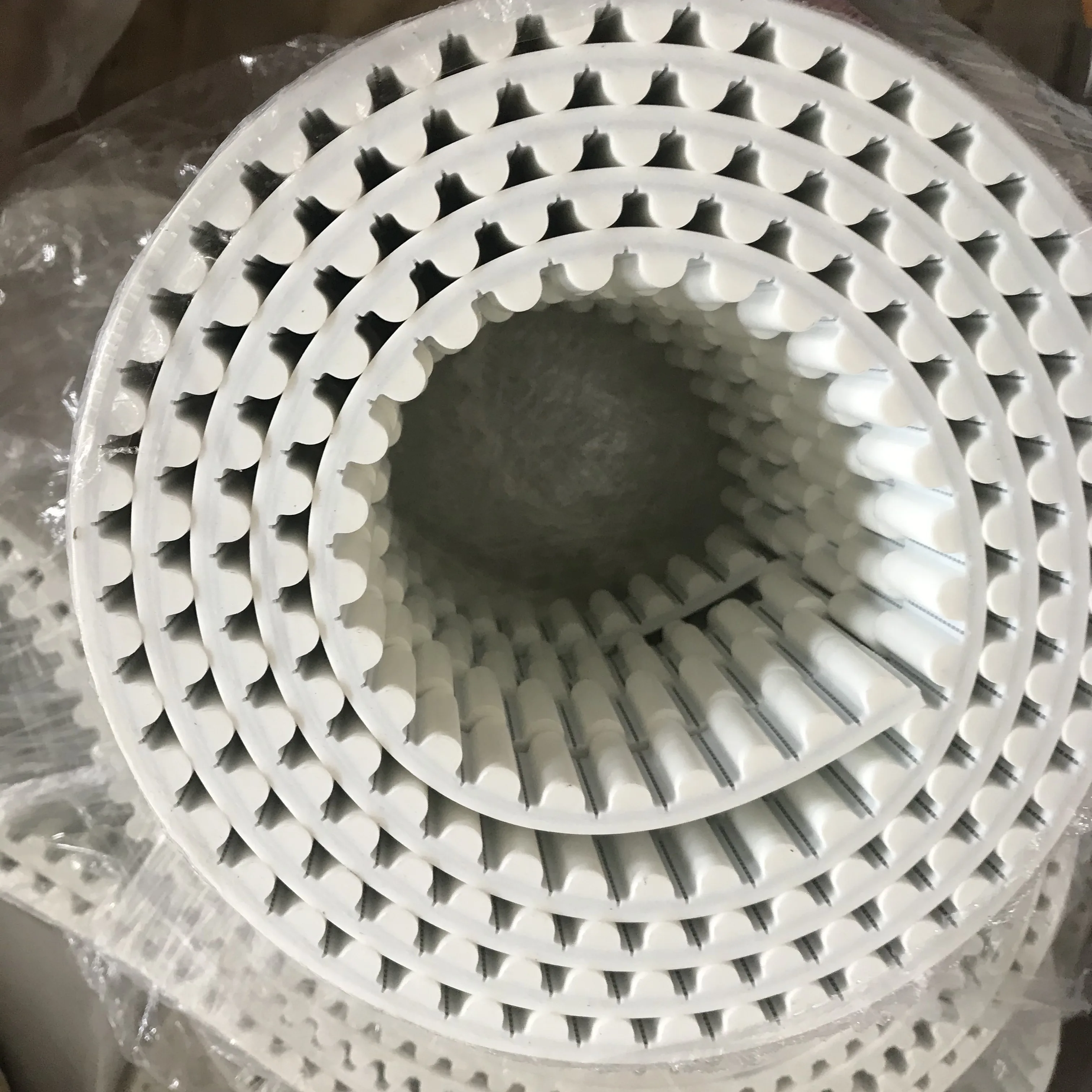 High strength industrial driving HTD 14M teeth white polyurethane steel cord PU synchronous belt