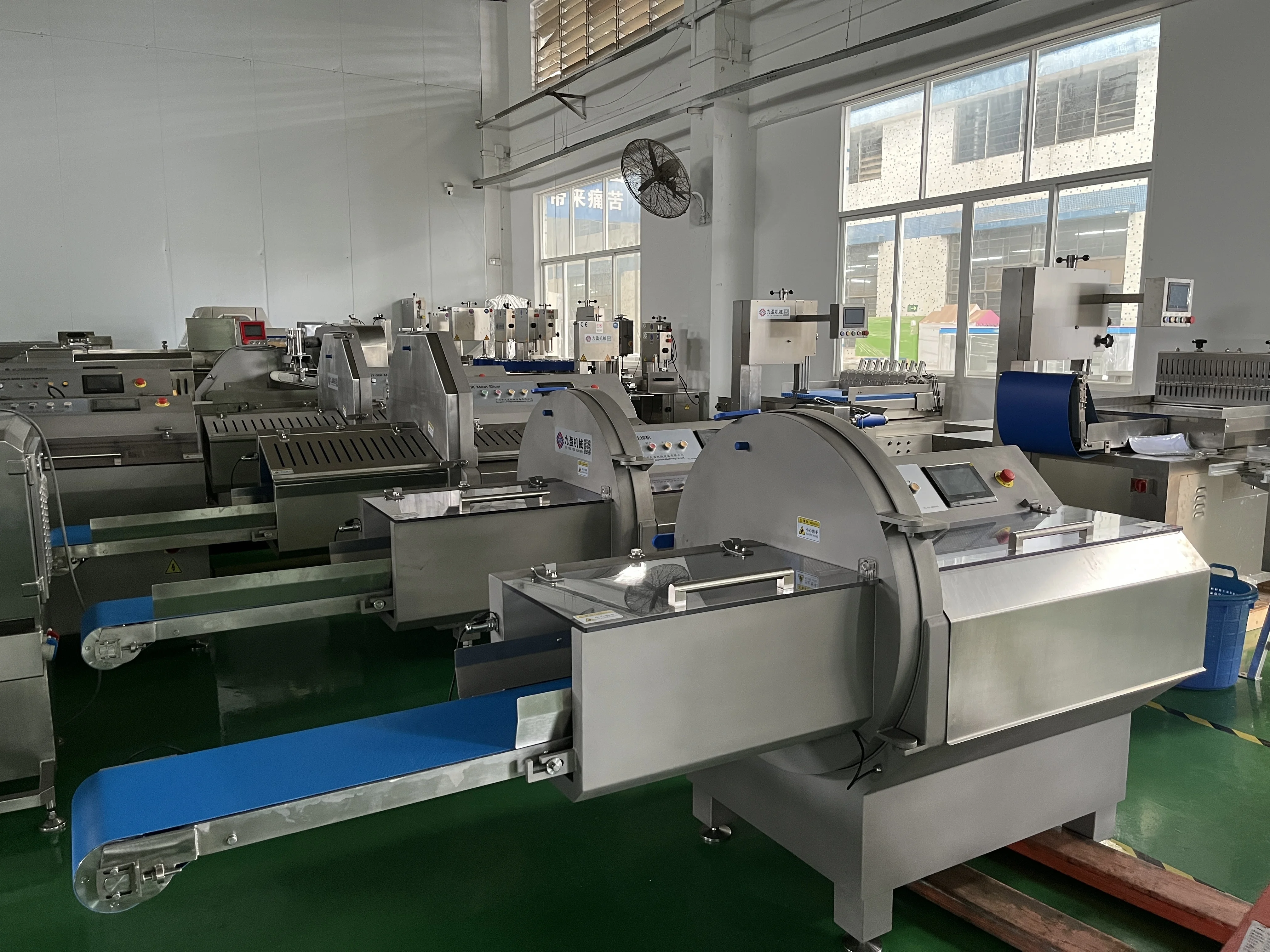 Automatic stainless steel frozen beef pork meat steak cutting slicing machine  bacon slicer