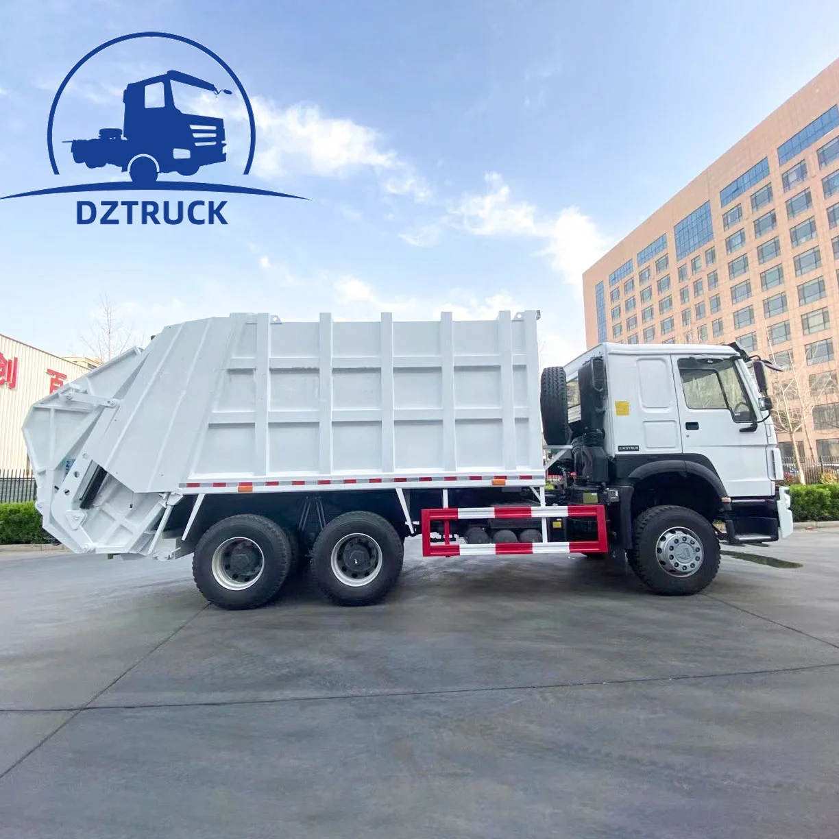 Новый задний погрузчик Howo 6x4 15Ton 15M3 Blippi