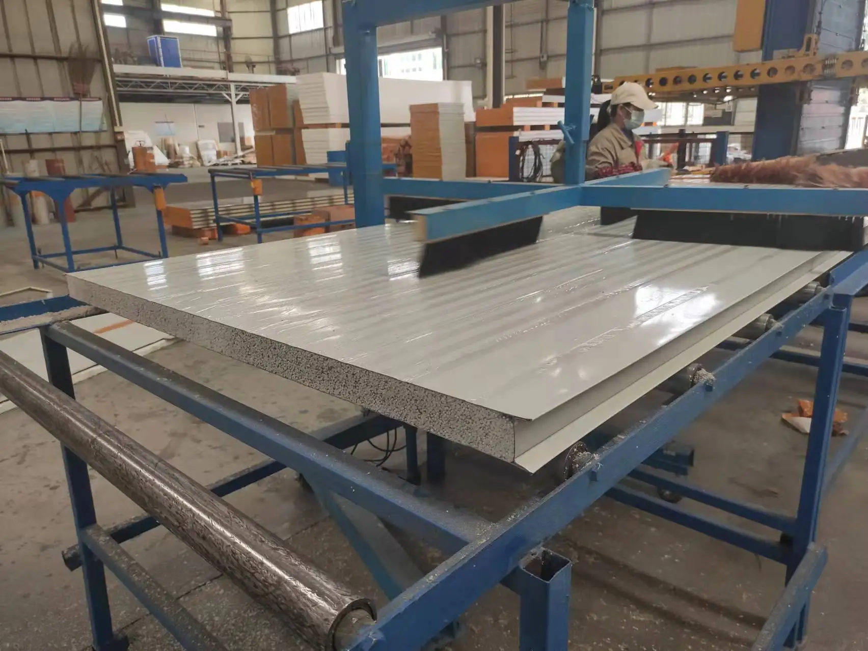 High Density Fireproof Calcium Silicate Foam Sandwich Panel Steel EPS Silicate Sandwich Panel For Sale