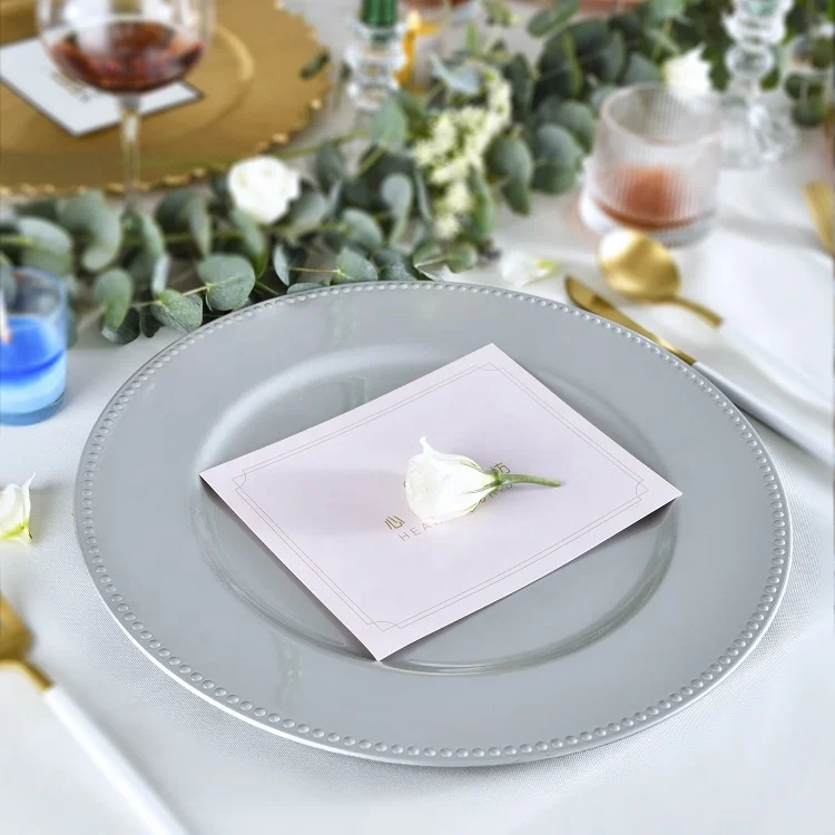 Wholesale Luxury Style Table Decoration Round Plastic Gold Reef Charger Plate Under Plates for Wedding Party