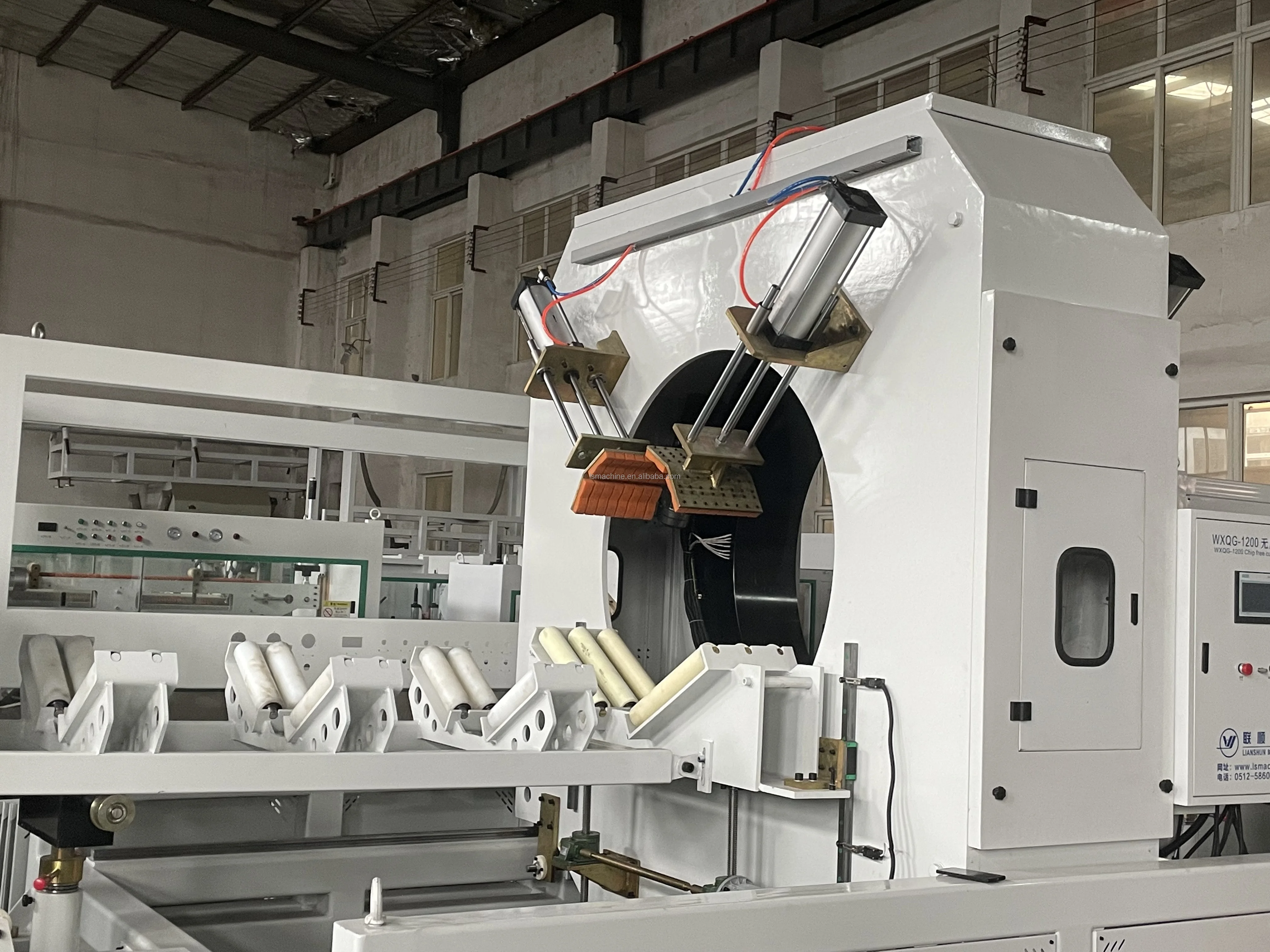 Hot sale 160-450mm HDPE pipe extruders PE irrigation pipe making machine