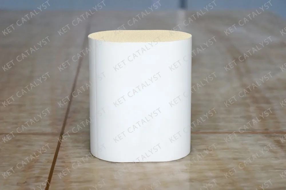 KET Oval aftermarket euro4 three way ceramic substrate catalyst for universal catalytic converter exhaust petrol engine