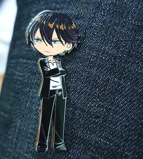 China Pin  Manufacture Customized Metal Enamel Pin Badge Birthday Holiday Celebration Lapel Pin Souvenirs