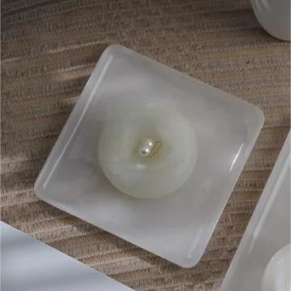 Yushi Group Luxury Natural stone Spliced Cutting Board Modern Design Serving Tray for Food and Jewelry Display Disposable