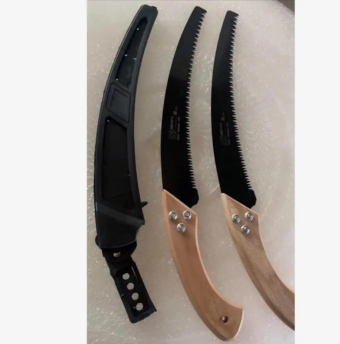High Carbon Steel Farm Curved Hand Pruning Saw Tool 350MM Length For Wood And Brunch Cutting
