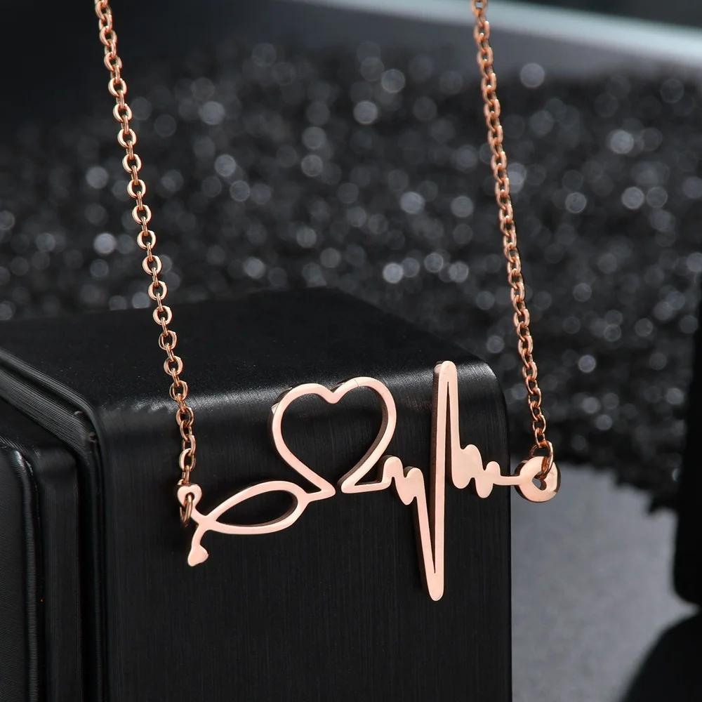 Hot Sale 18K Gold Plating Stainless Steel Best Gifts Laser Cutting Custom Name Jesus Cross Necklace