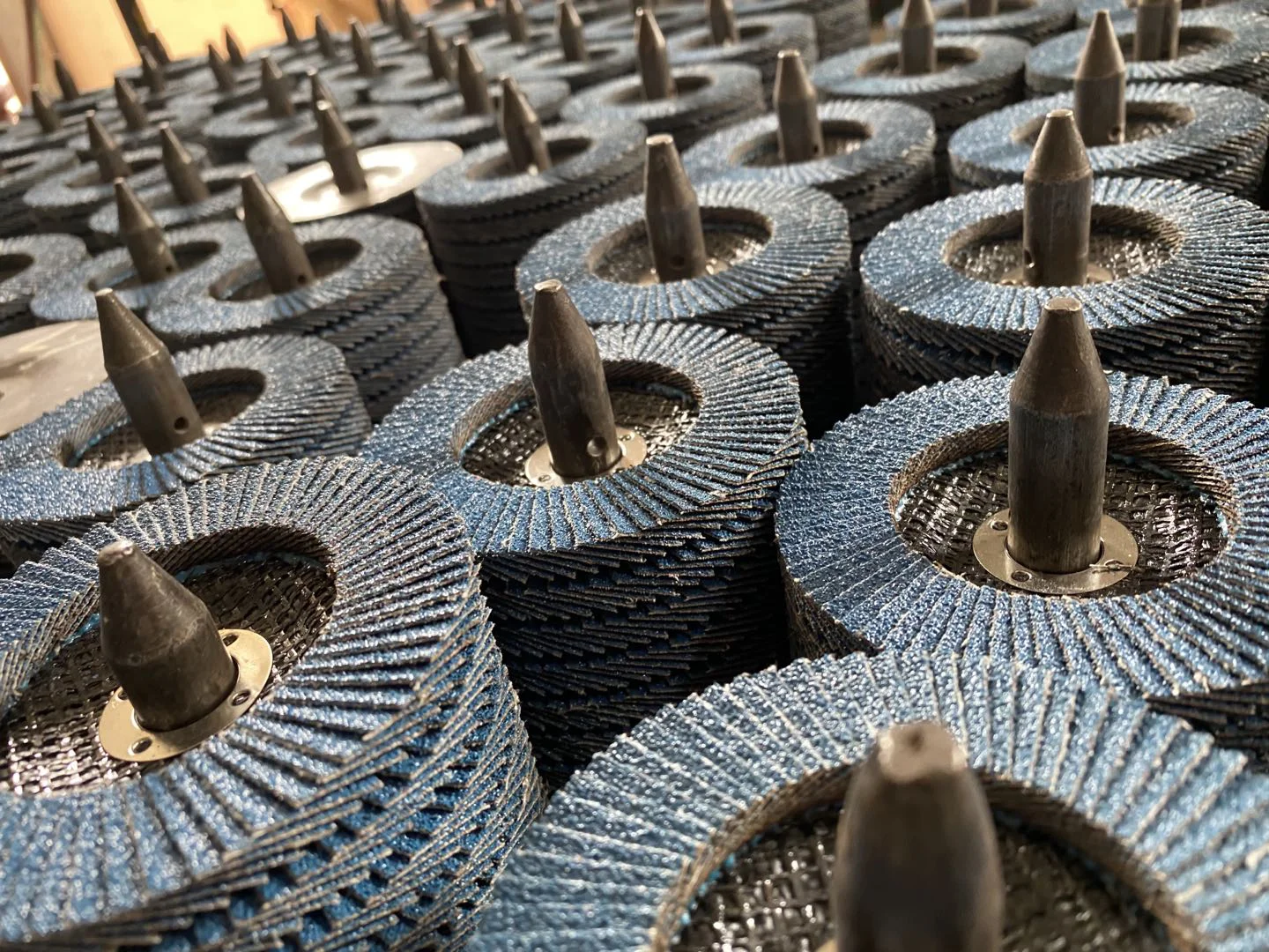 Hot Sales 100*16mm Zirconia Alumina Flap Disc Abrasives 4inch Grinding Wheel Sanding Disc for Grinding Metal and Stainless Steel