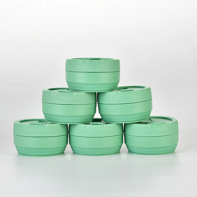 New Trend Silicone Folding Outdoor Adjustable Collapsible Water Travel Cup Mug With Cover