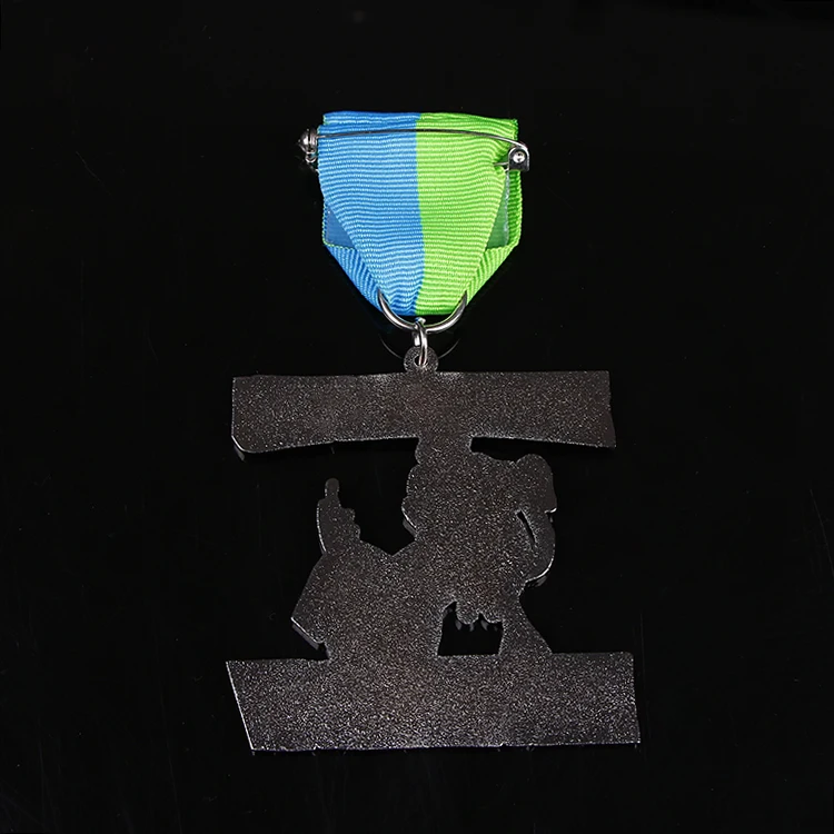 Customizable Metal Badges for Equestrian Events Unique Design Enamel
