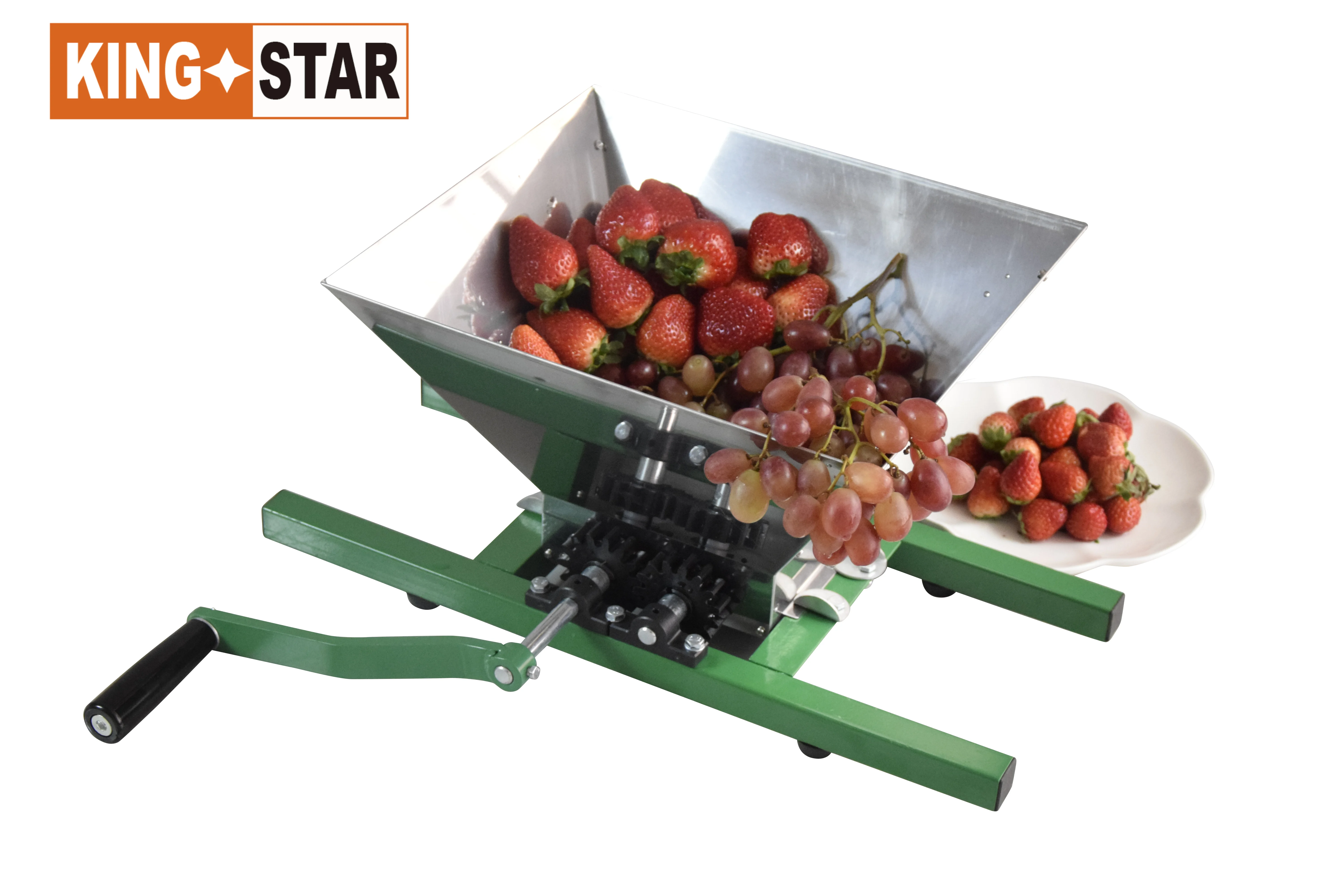 Hot Sale 7L Knocked Down Fruit Machine For Juice Stainless Steel Hopper Industrial Farm Grape Crusher