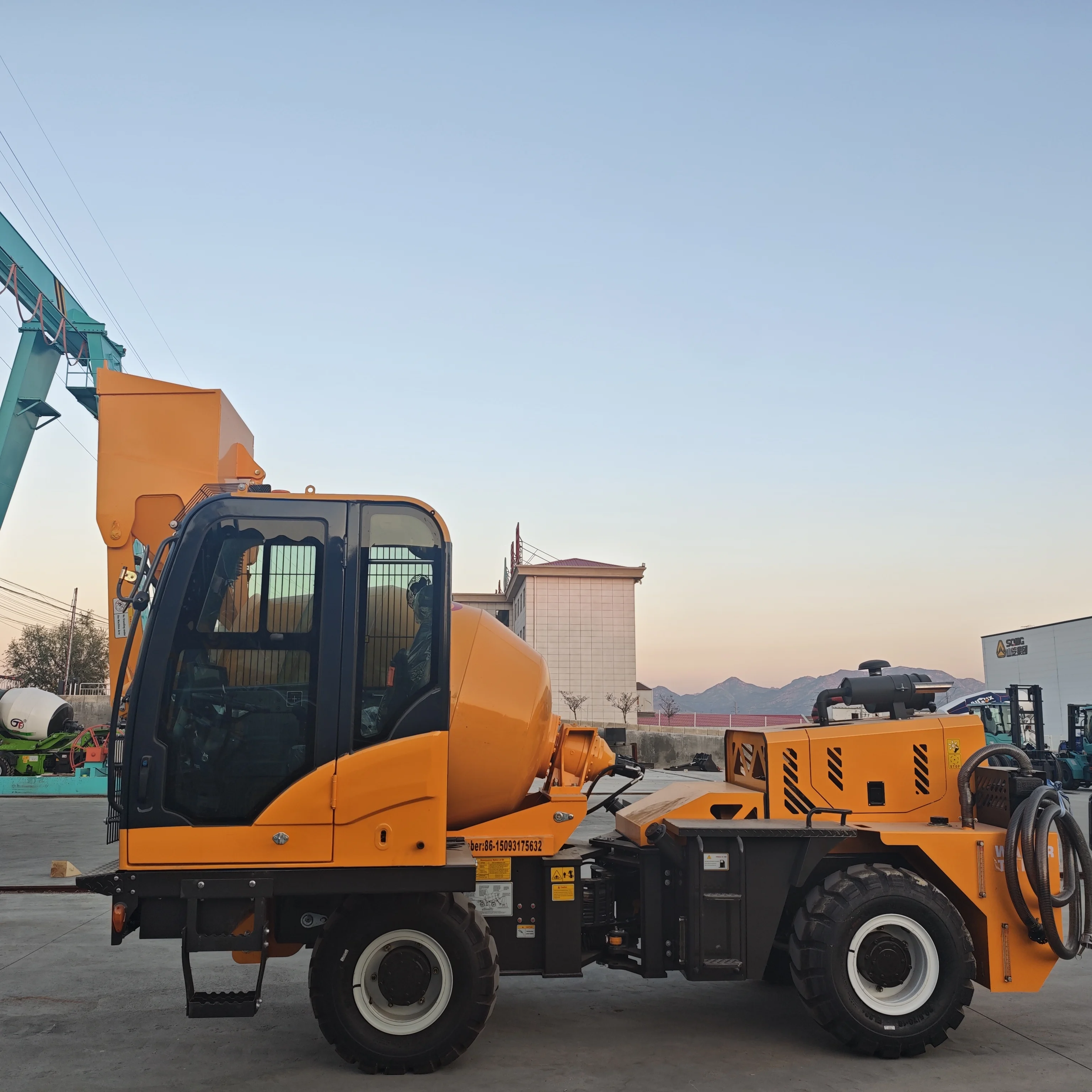 SLM2600S небольшой 2 6 кубический метр Мобильный самозагружающий Бетономешалка дизельный двигатель самозагружается