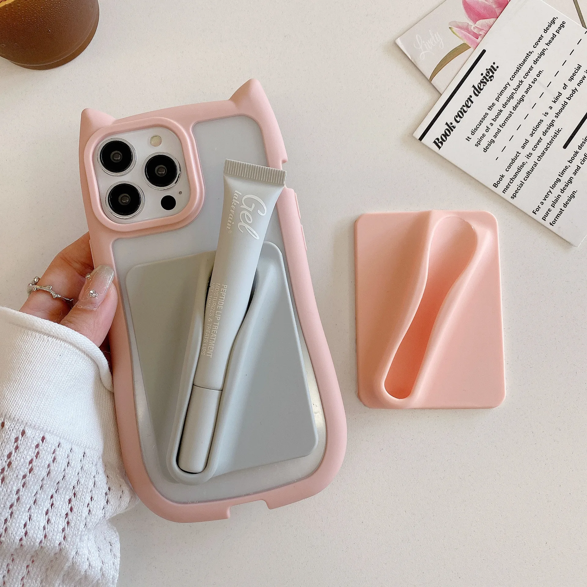 2024 New Design Lip Gloss Adhesive Sleeve Case Cell Phone Silky Silicone Lip Perfume Holder Stick-on Phone Case Compatible