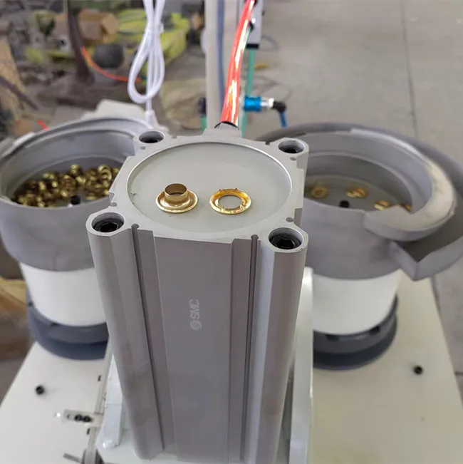 Tarpaulin Automatic Eyelet Punching Machine