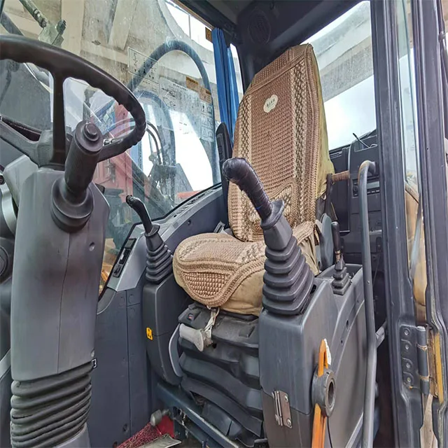 Hyunda wheel excavator 210w used 21 ton wheel excavator made in Korea bucket used wheel excavator 210W price