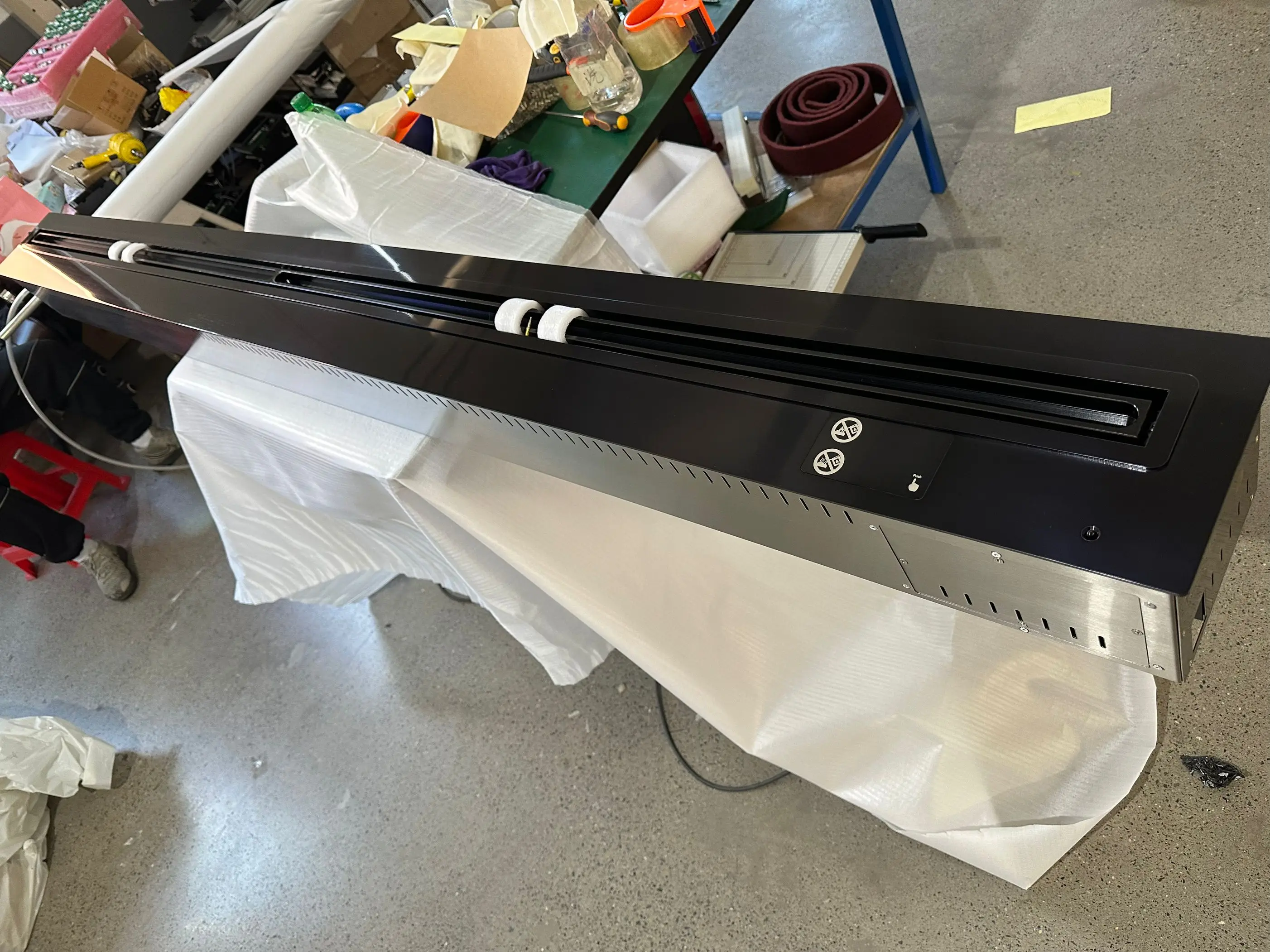 Inno-living Fire ventless fireplace 200cm black silver google alexa   ethanol fireplace burner