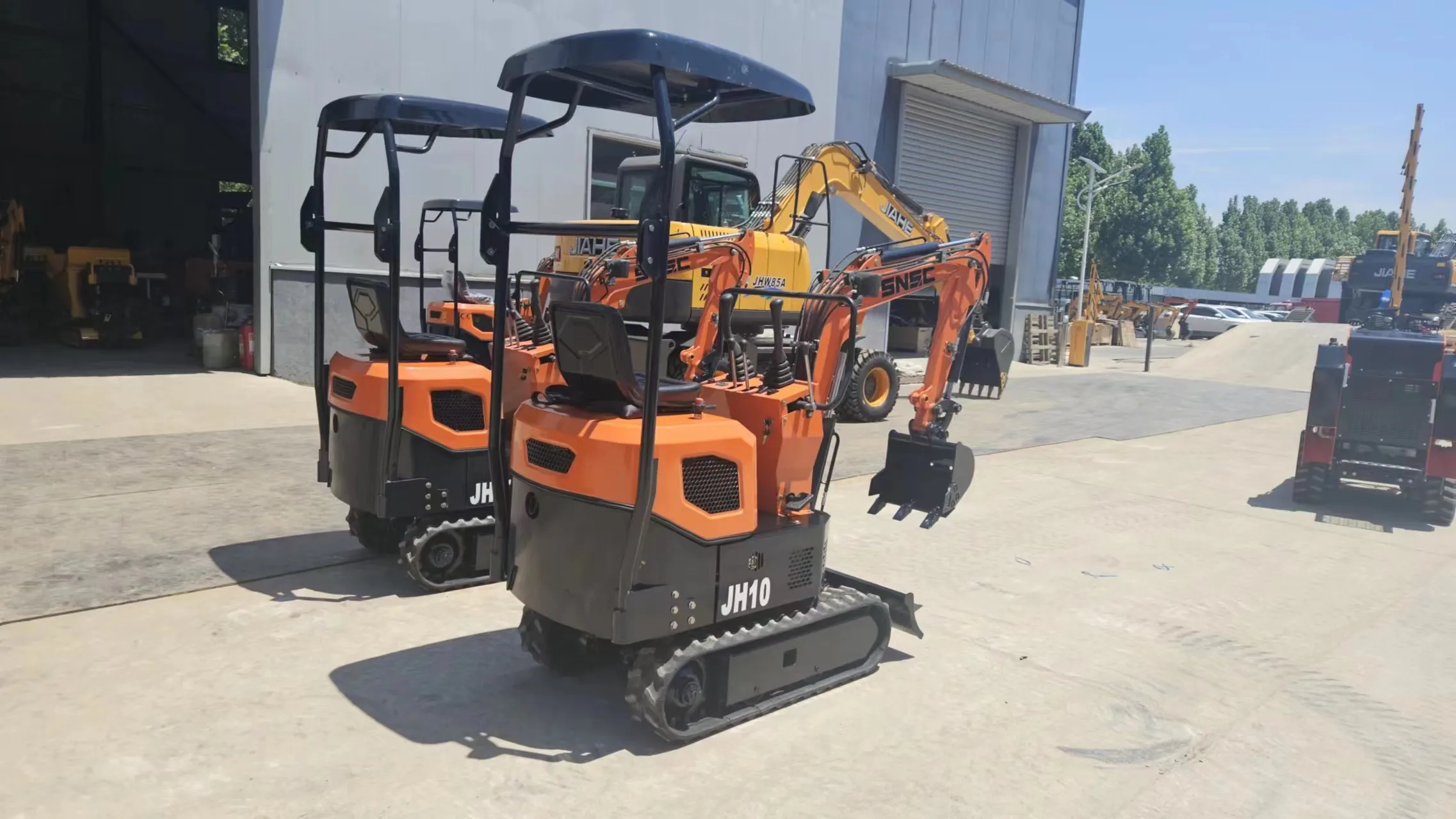 Earth moving machinery 1T 1.5T 2T 3.5T Micro Mini Crawler Digger Excavator