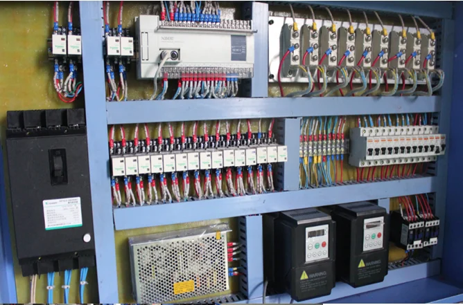 Professional PET Stretch Blow Molding Machine YD-12000 8cavity  higher automation  intelligent control