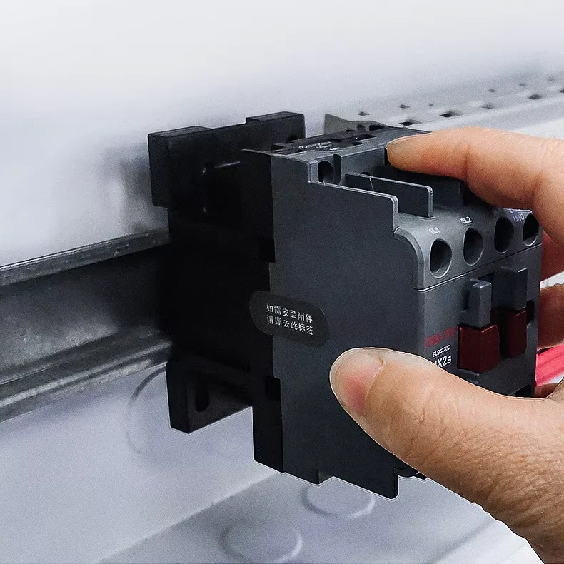 Delixi CJX2S-1210 New AC Contactor 12A with 380V & 110V Main Circuit Rating DC Electricity Type