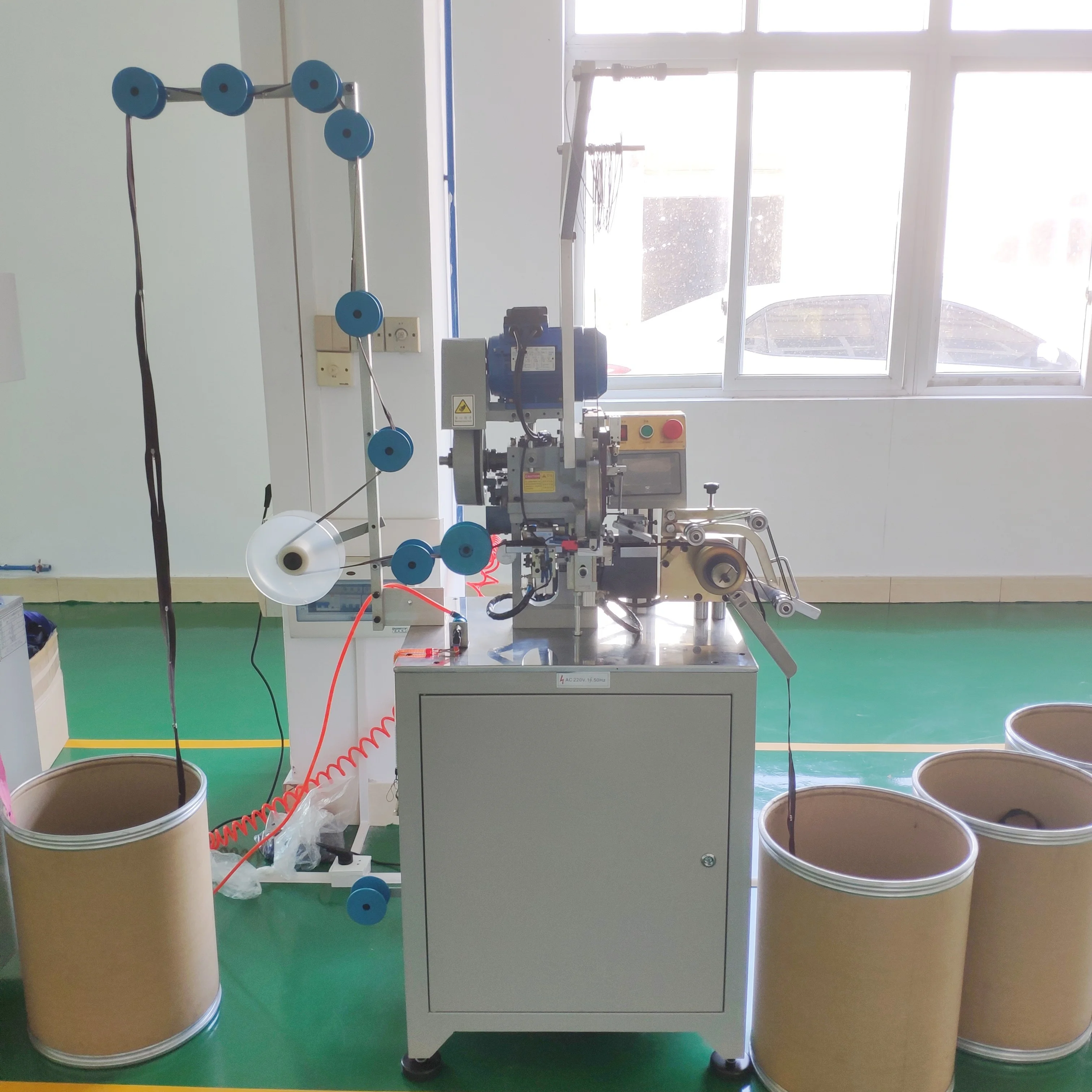 Zipper Making Machine Nylon Flat Double Top Stop Zipper Machine Manufacturer