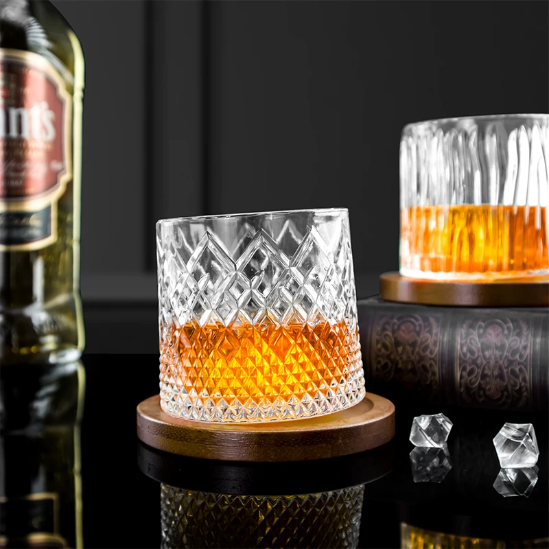 Unique New Design Rolling Fashioned Crystal Wine Tumbler Spinning Style Whiskey Glass Rotating Wooden Base
