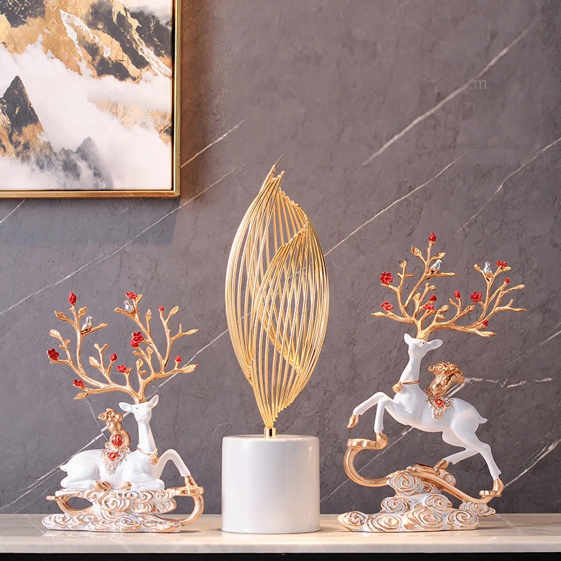 Creative deer ornament Resin crafts animal statue custom oem resin  modern home luxury cabinet decoration glod deer decor gift