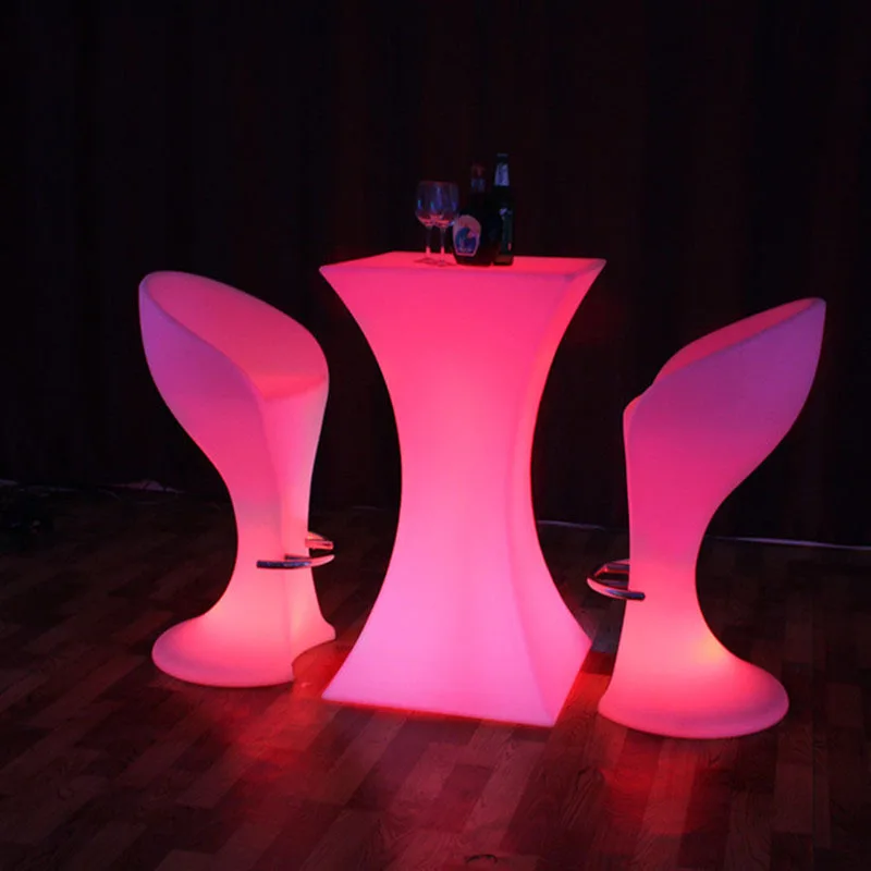 Hot Sales Modern Party Events and Bar Used Remote Color Changing Decorative LED Square Cocktail Table