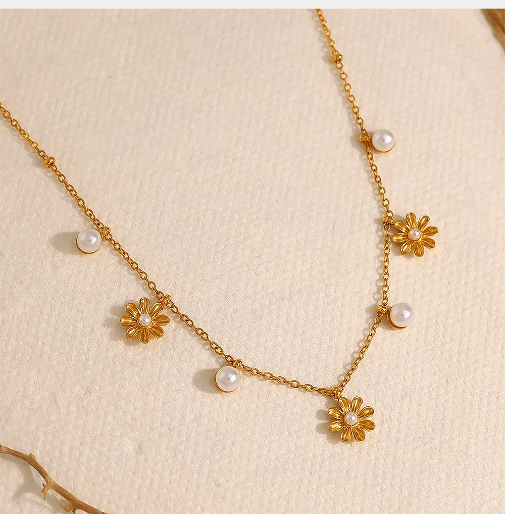 Gold Stainless steel jewelry set Dainty 18k gold-plated daisy flower pearl tassel necklace Cute flower ring necklace choker
