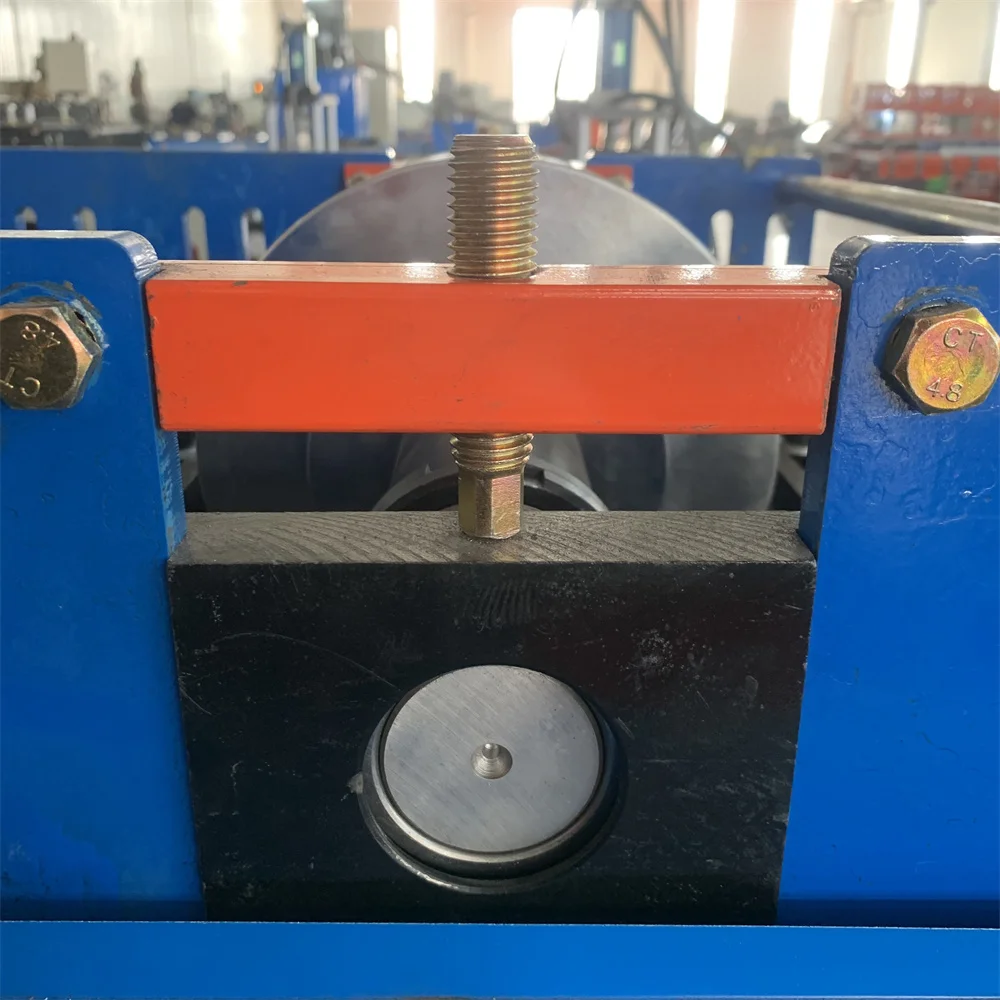 Hot Selling Steel C Purlin Roll Forming Machinery structure C Purlin Making Machine