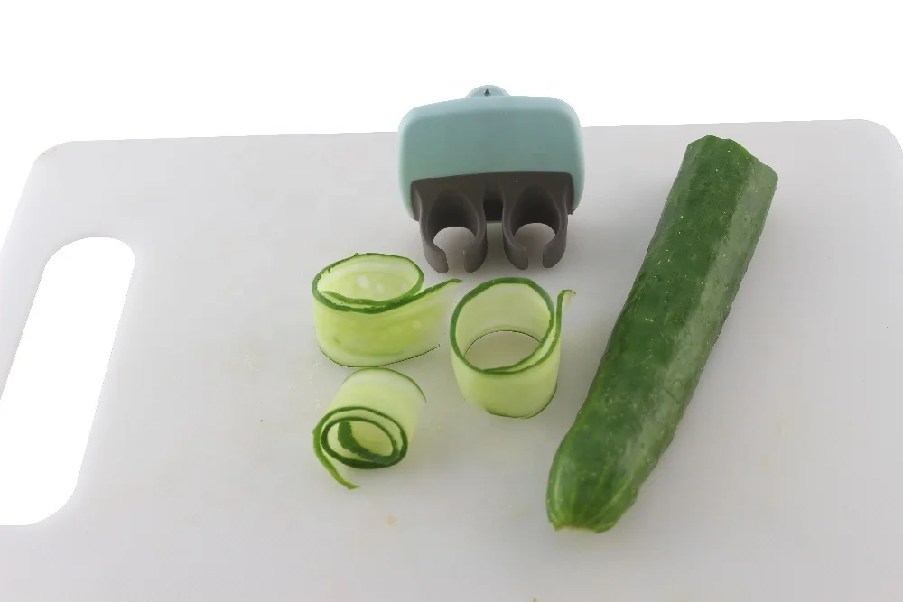 kitchen gadgets plastic special design hand protecter peeler