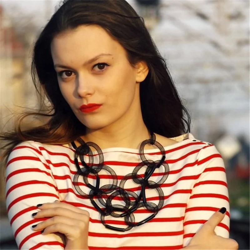 CLARMER New Fashion European and American Necklace  Creative Necklace Chunky Chain Plastic Link Necklace For Women