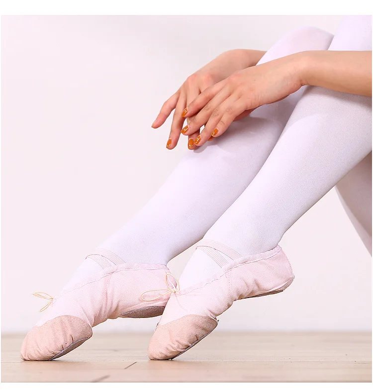 Детские танцевальные Тапочки; Кружевные парусиновые балетки на мягкой подошве для девочек; Кроссовки для девочек