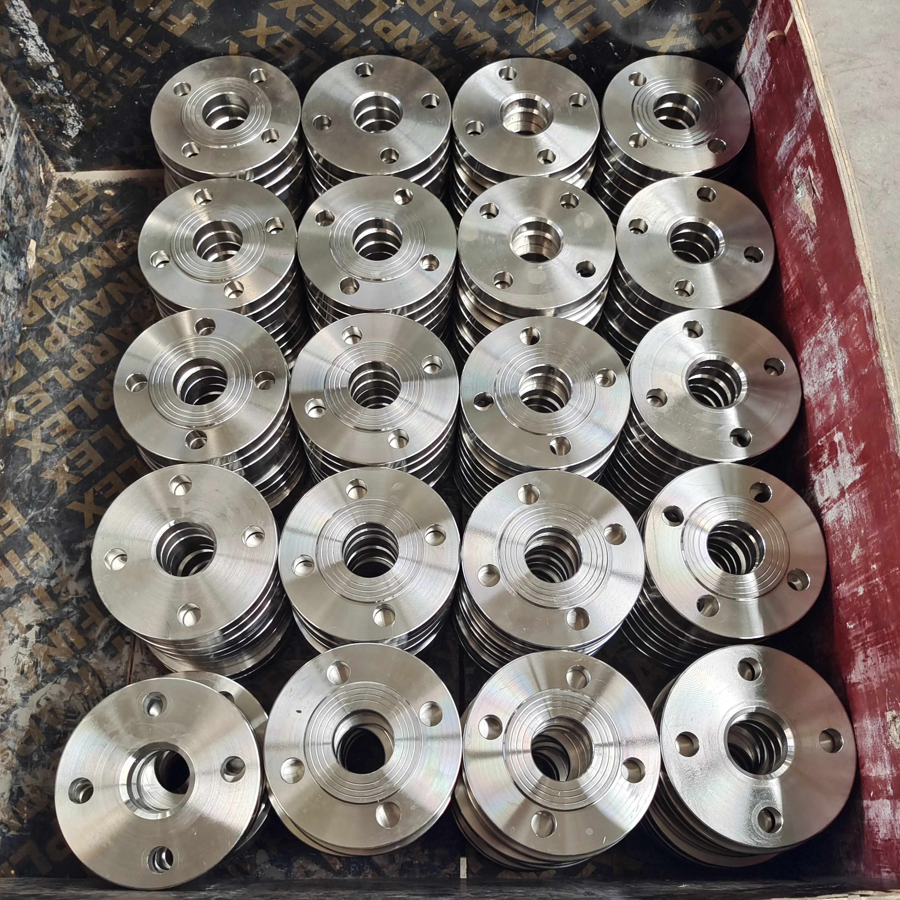 Фланец A105, кованая труба из углеродистой стали, фланец 150 фунтов, 300 фунтов, 600 фунтов, PN10, PN16, PN25, резьбовой/плоский/свободный/Якорный фланец