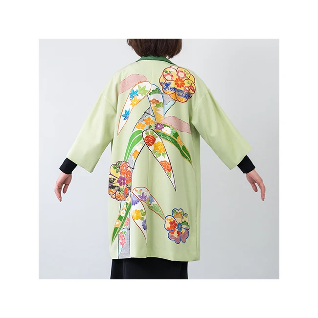 A gorgeous one-piece dress quilted Japanese kimono dress costume