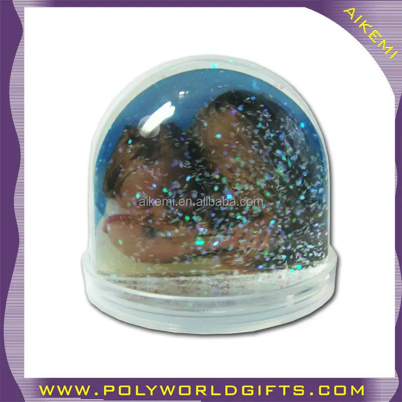 hot selling plastic snow globe with photo insert,acrylic custom made now globes,9*9*8cm plastic memorial souvenirs snow globes