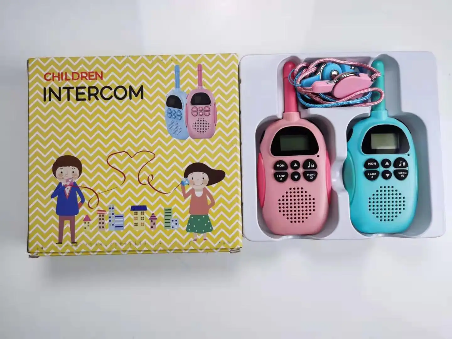 Игрушки для детей, иди и болтай Walkie Talkie S для детей 22 канала 2 Way Радио игрушка с ЖК-дисплей с подсветкой, фонарик, снаружи, кемпинга, пеших прогулок,