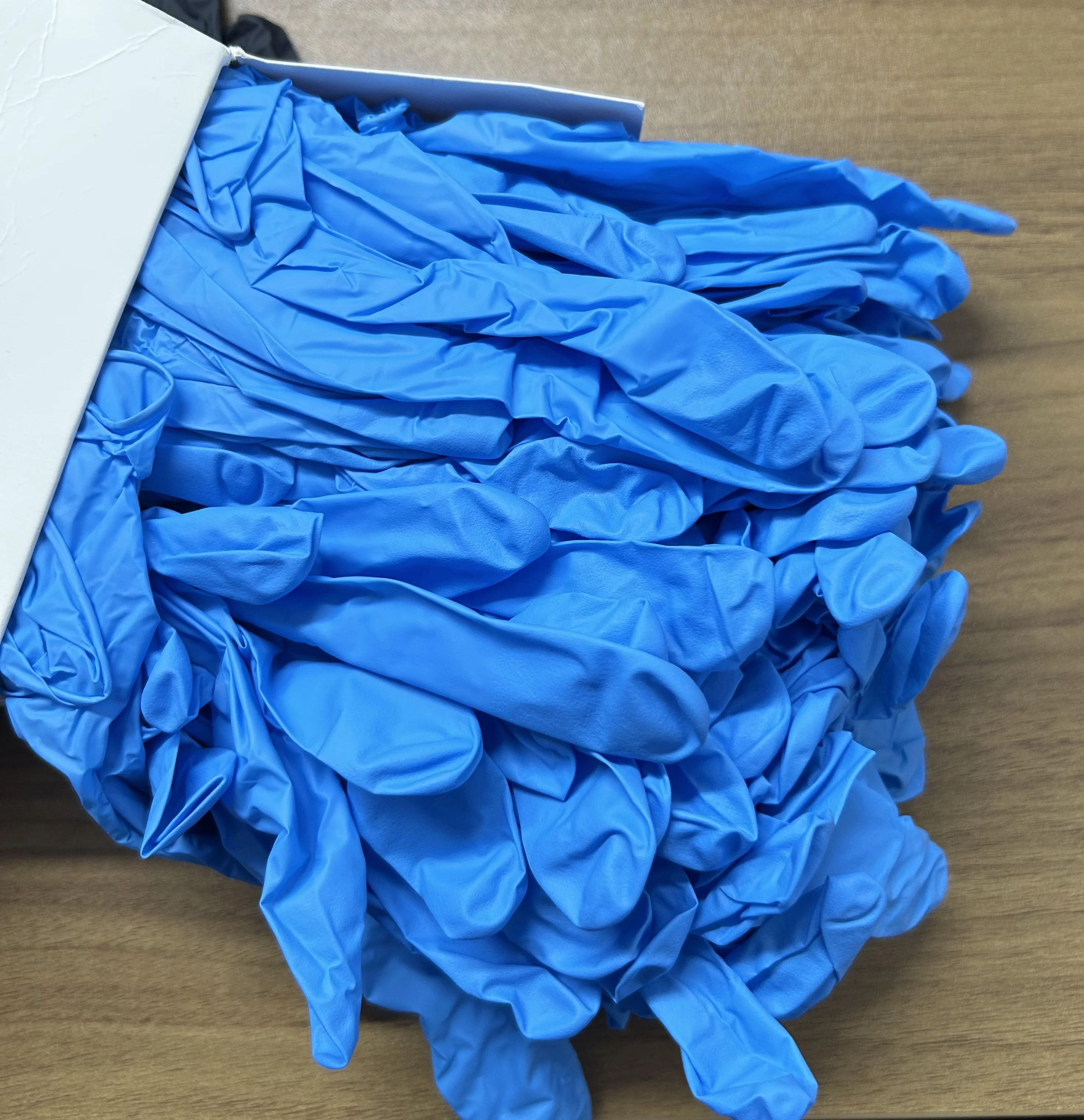 3mil 4mil black blue pink nitrile glove beauty salon spa nail artist custom logo disposable cleaning powder free nitrile gloves