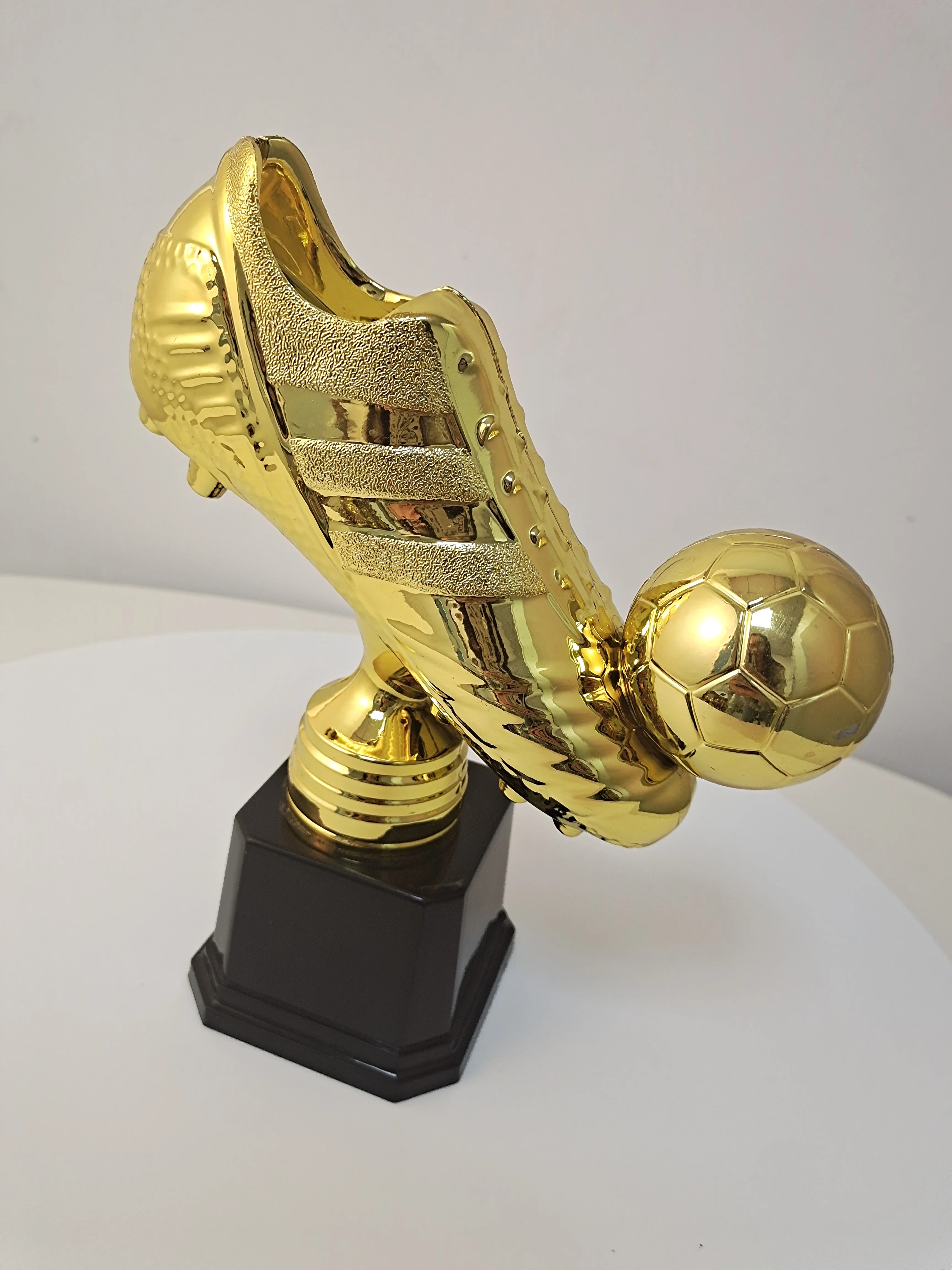 2024 World New Style 16cm 20cm 23cm Trophy Soccer Cup Plastic Football Shoe Trophy  Eight Square Base PVC Student Shoes Trophy
