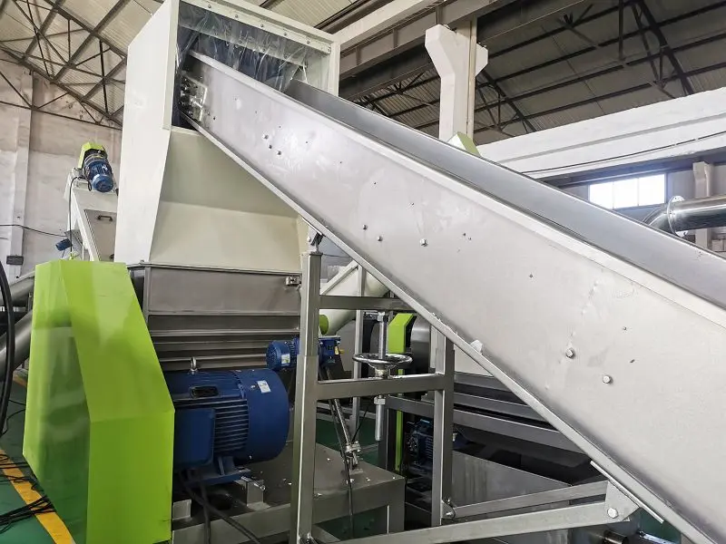 Float washing tank for plastic recycling machine recycle of polymers machine recyle washing of polymers